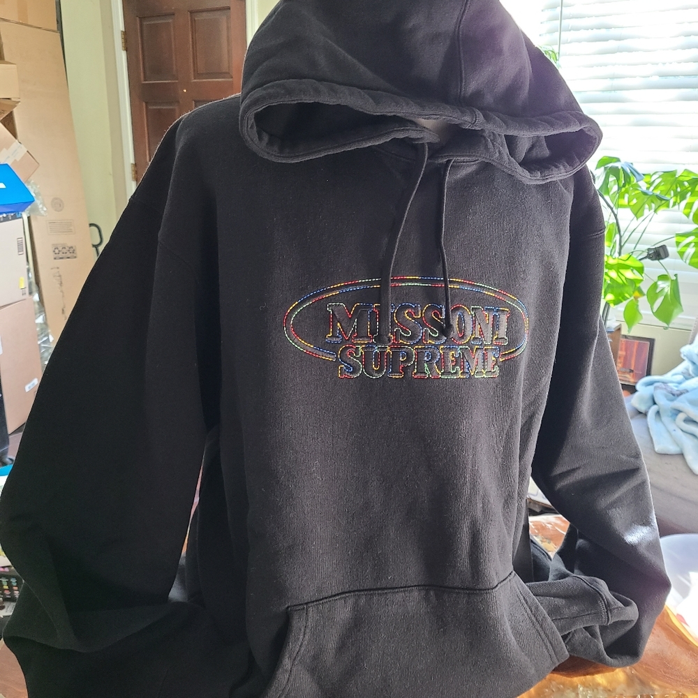 Missoni x Supreme hoodie NWT